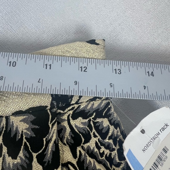 Gracia Shiny Gold and Black Floral Flare Skirt Size Small NWT - Picture 4 of 9